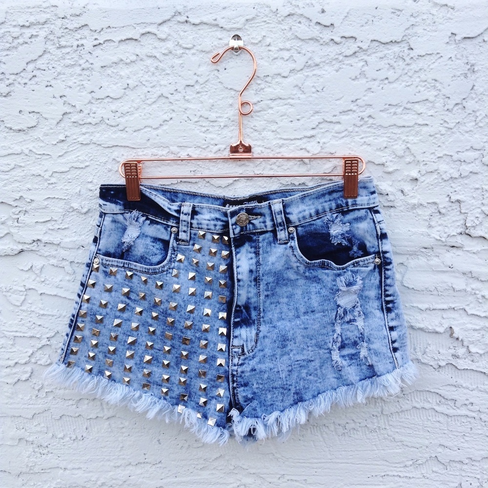 Encore Jeans | L | Stone Washed & Studded Cut-Offs